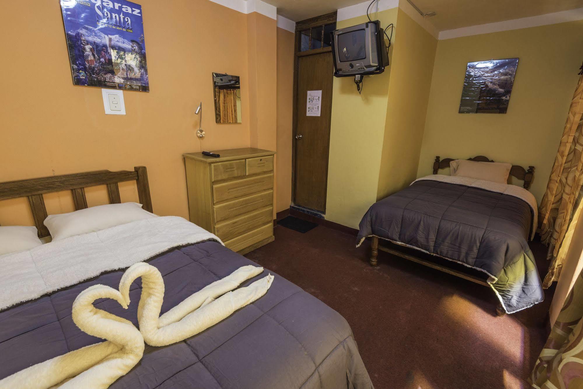 Hotel Galaxia ワラス エクステリア 写真